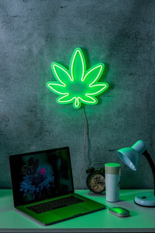 Decoratiune luminoasa LED, 420 Cannabis, Benzi flexibile de neon, DC 12 V, Verde