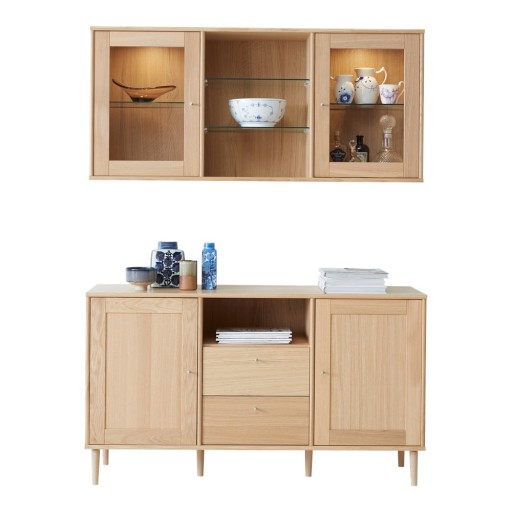 Set vitrină de perete cu iluminare și comodă cu aspect de stejar 133x136 cm Mistral - Hammel Furniture