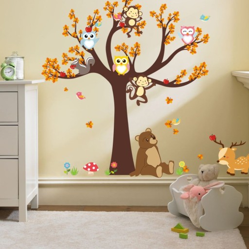 Autocolant pentru camera copiilor Ambiance Tree with Animals